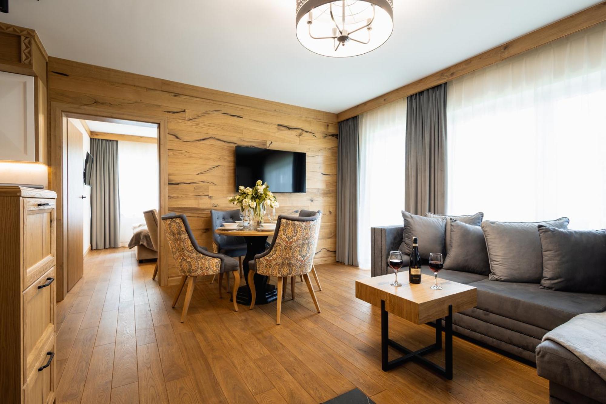 Aparthotel Merynos Zakopane Exteriör bild