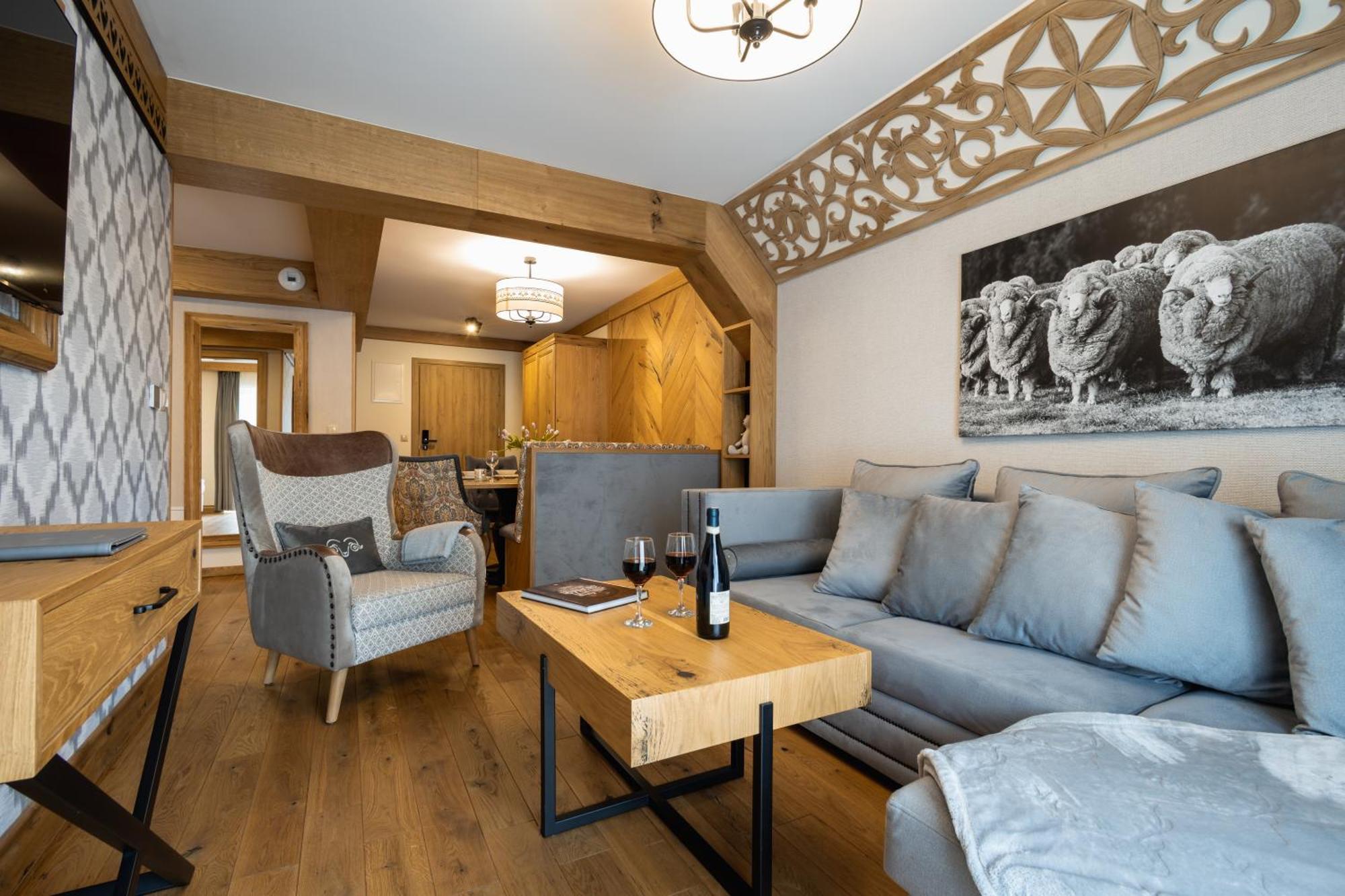Aparthotel Merynos Zakopane Exteriör bild